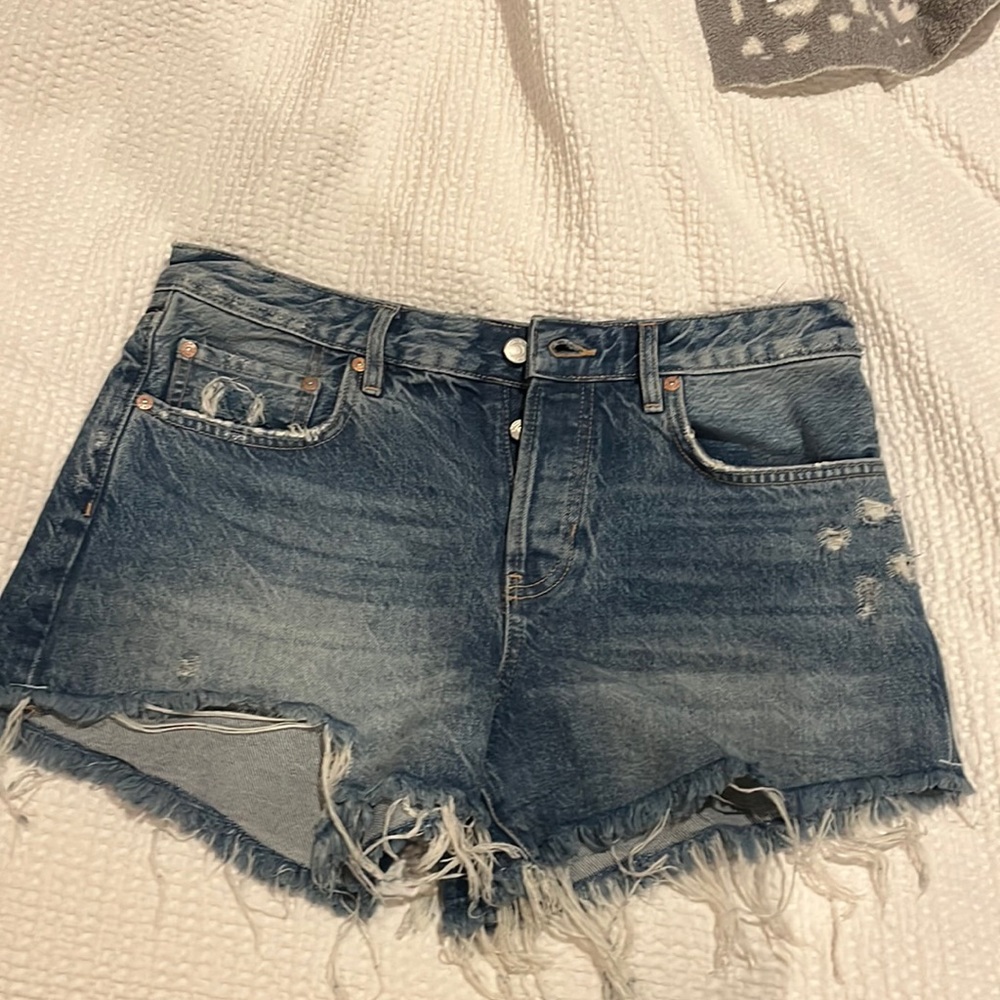 FREE PEOPLE JEAN SHORTS
